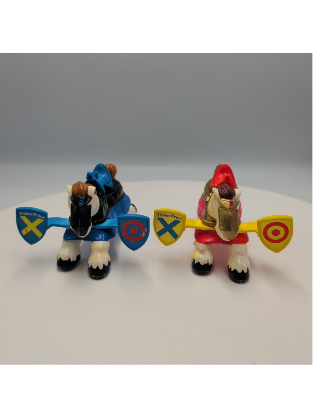 1994 Fisher Price Great Adventures 2 Jousting Knights Horses Red & Blue Vintage